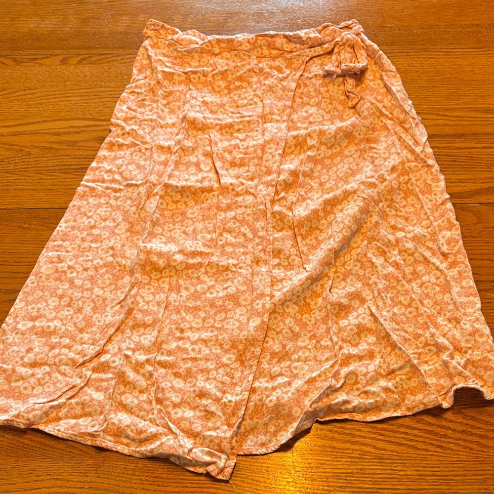 URBAN Romantics Peach Floral Midi Skirt